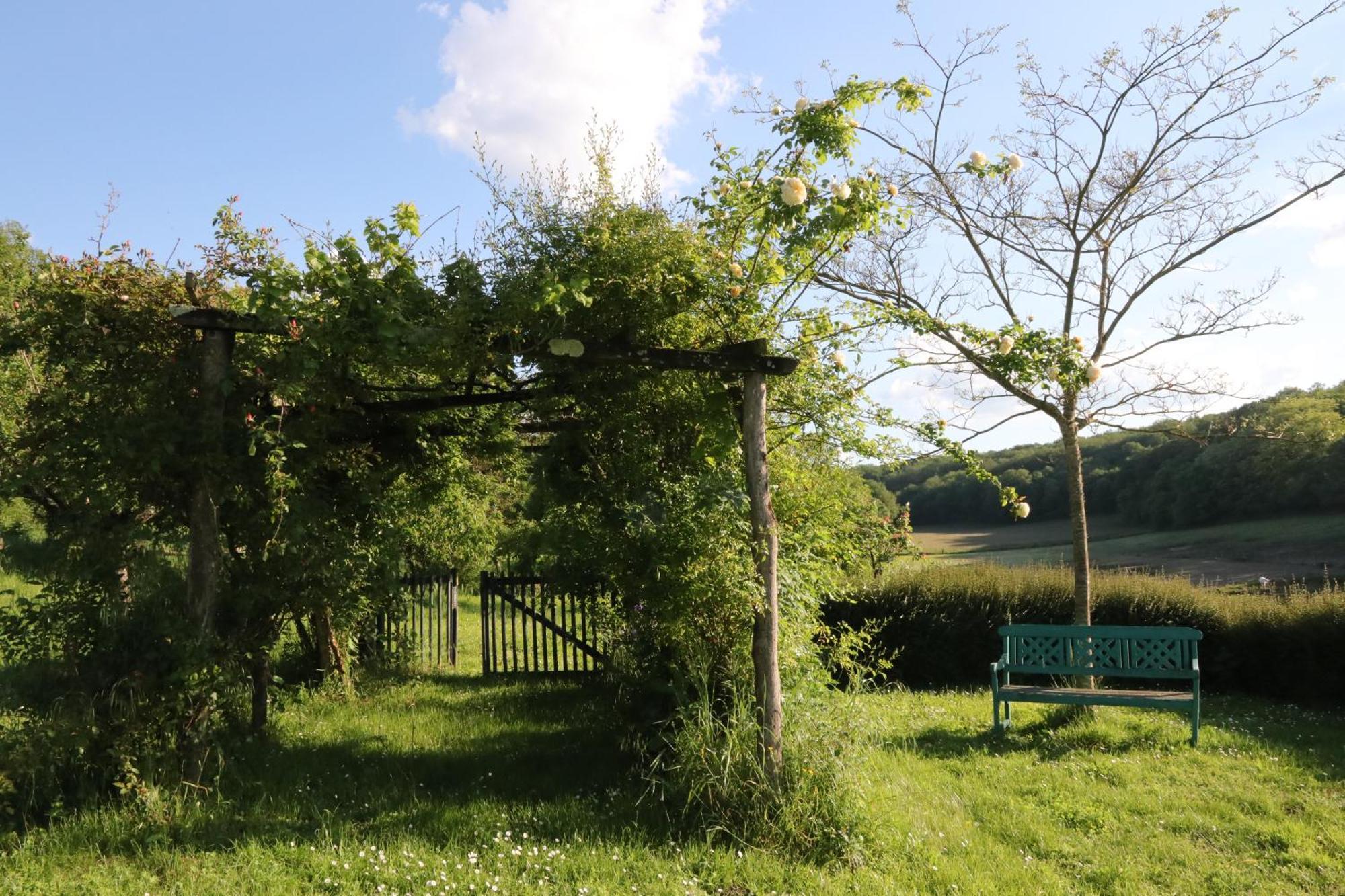 Chambres D'Hotes Du Noisillet Cinais Esterno foto