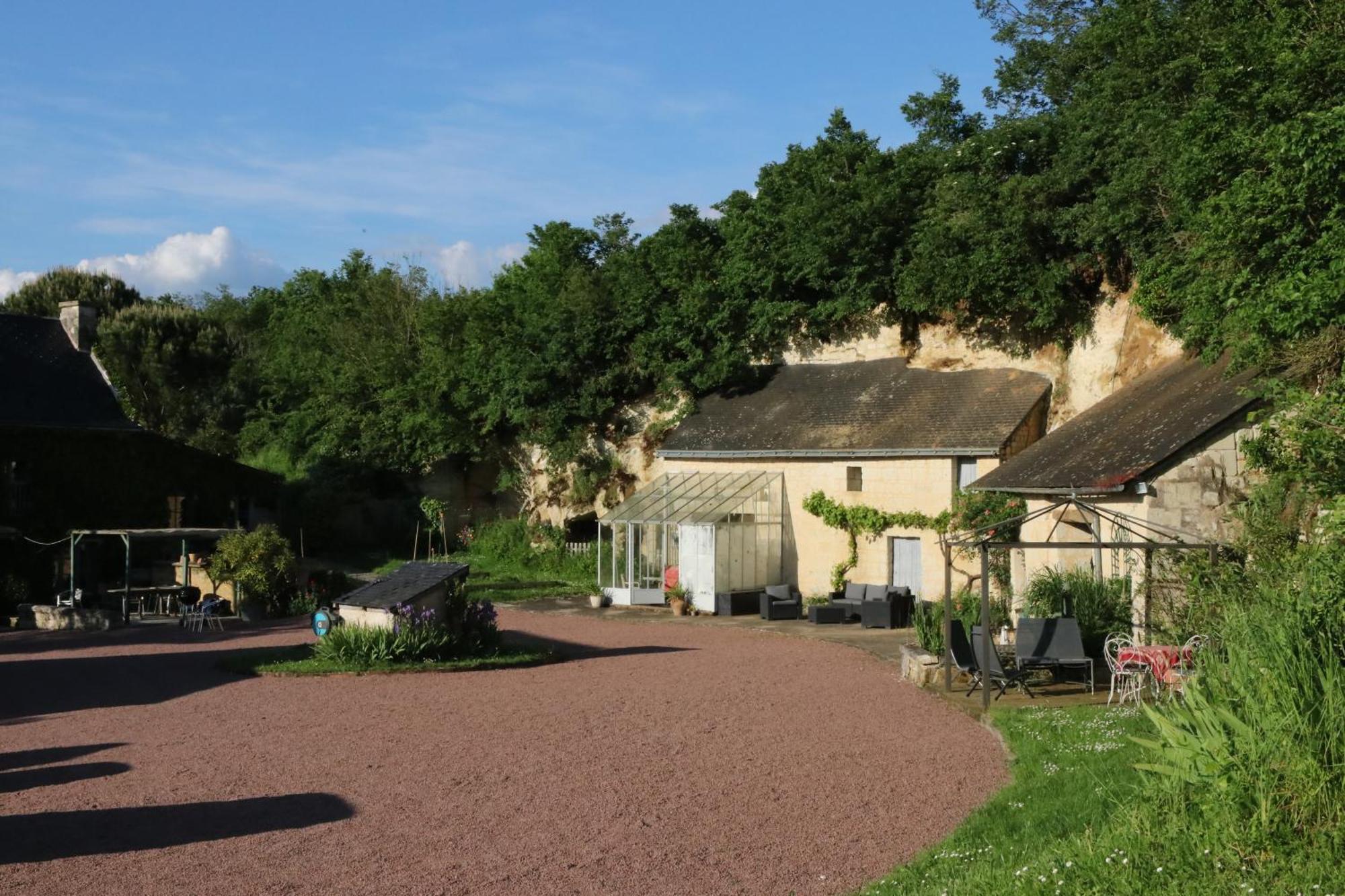 Chambres D'Hotes Du Noisillet Cinais Esterno foto