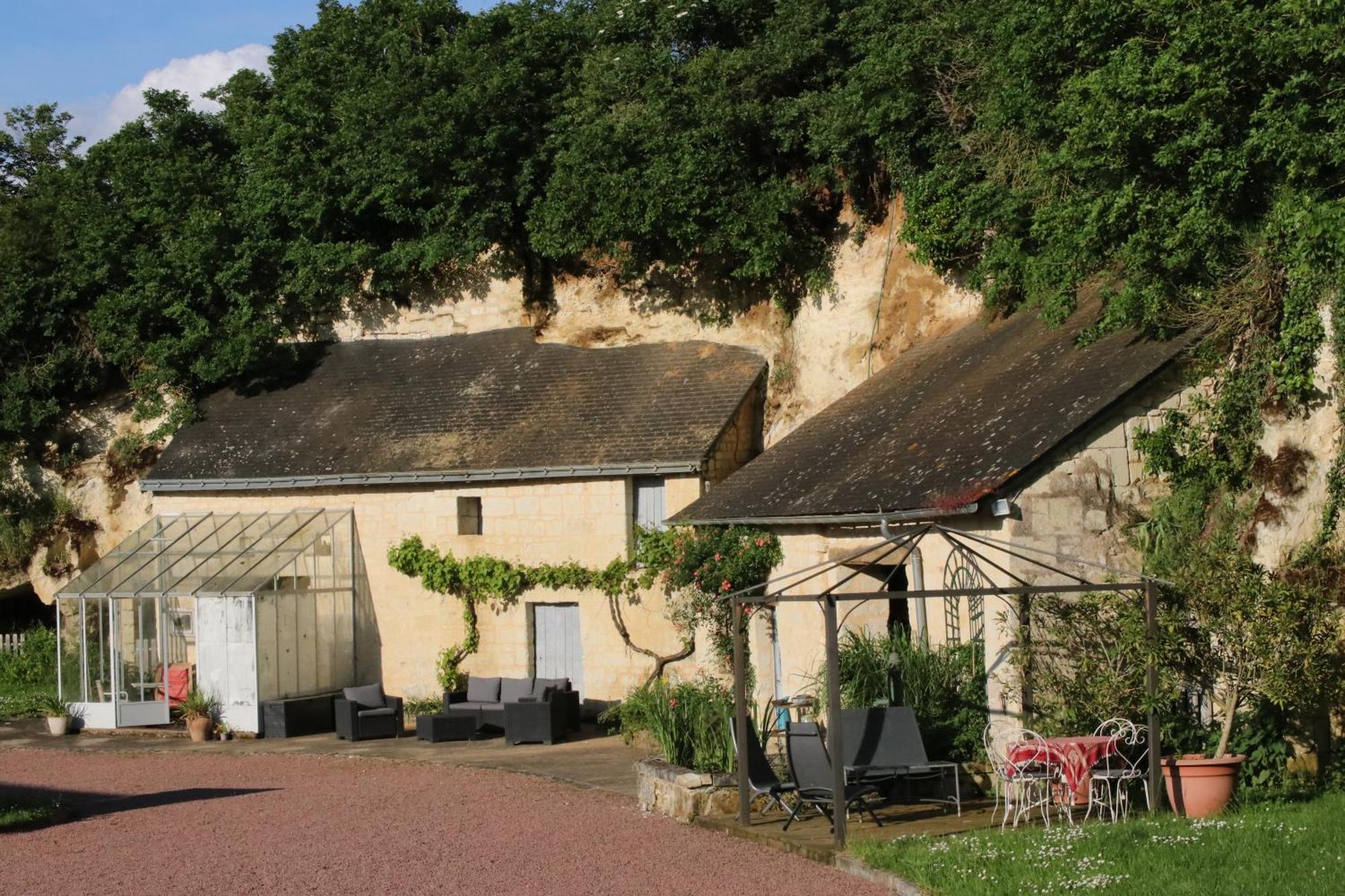 Chambres D'Hotes Du Noisillet Cinais Esterno foto